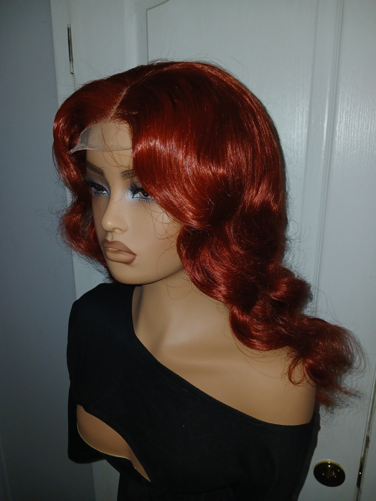 33B Reddish Brown Bundles with 4×4 Closure Body Wave Bundles Human Hair Wig