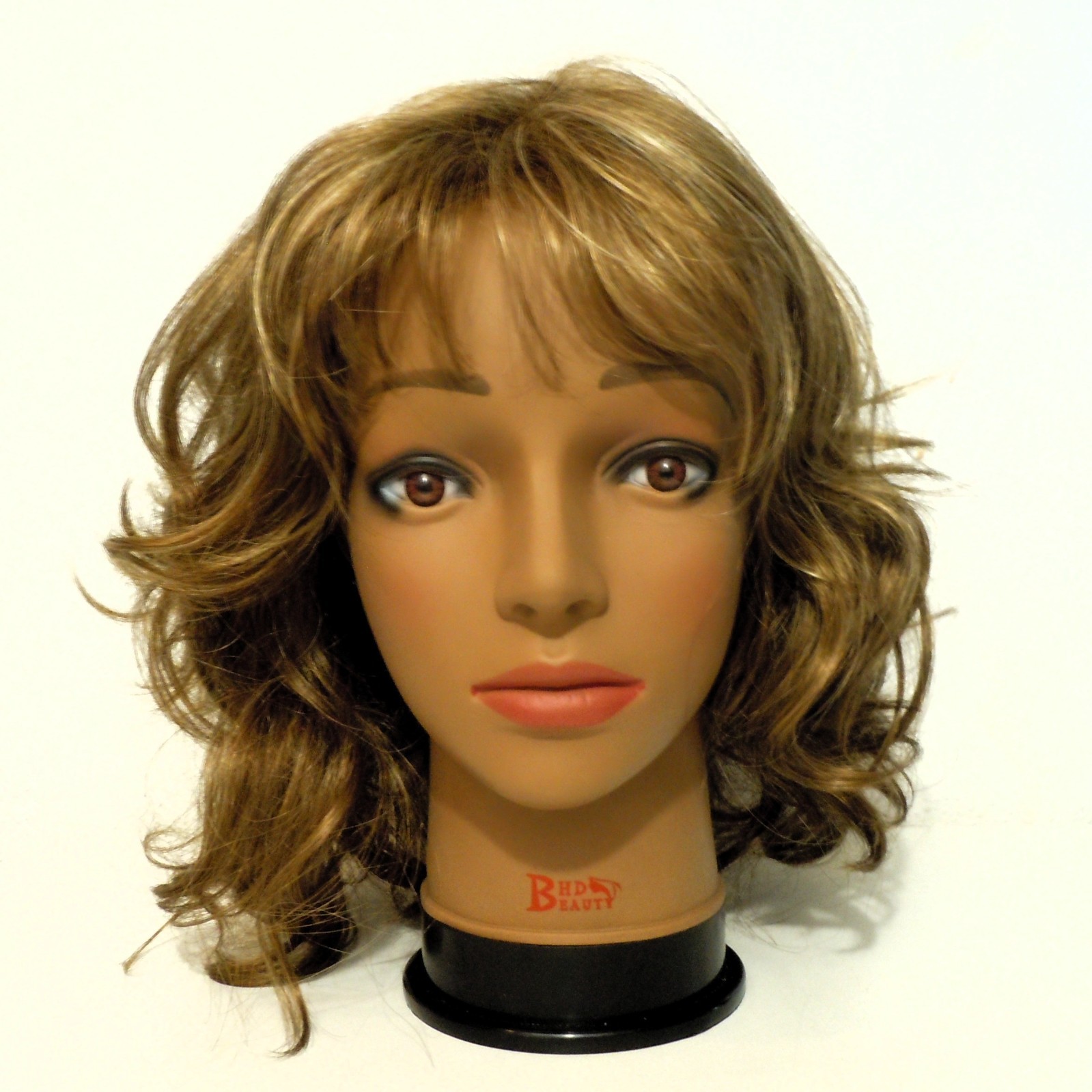 Paula Young Wig Dylan-A Classic Cap Color SF12/28 No. A0386 Altered