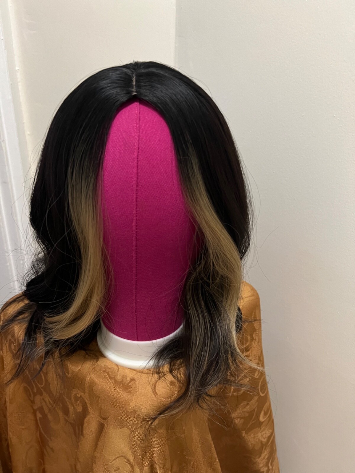 Synthetic Wig Bundle, 7 Wigs! 1 Low Price! Free Shipping! 