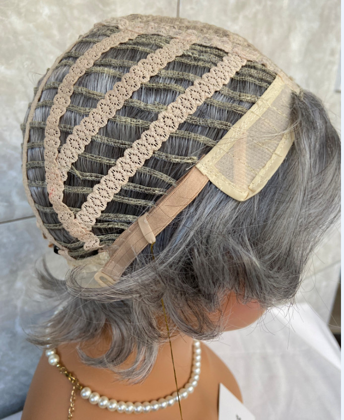 Salt and Pepper Gray Mix Wavy Hairstyle Synthetic Hair Wigs Women Soft