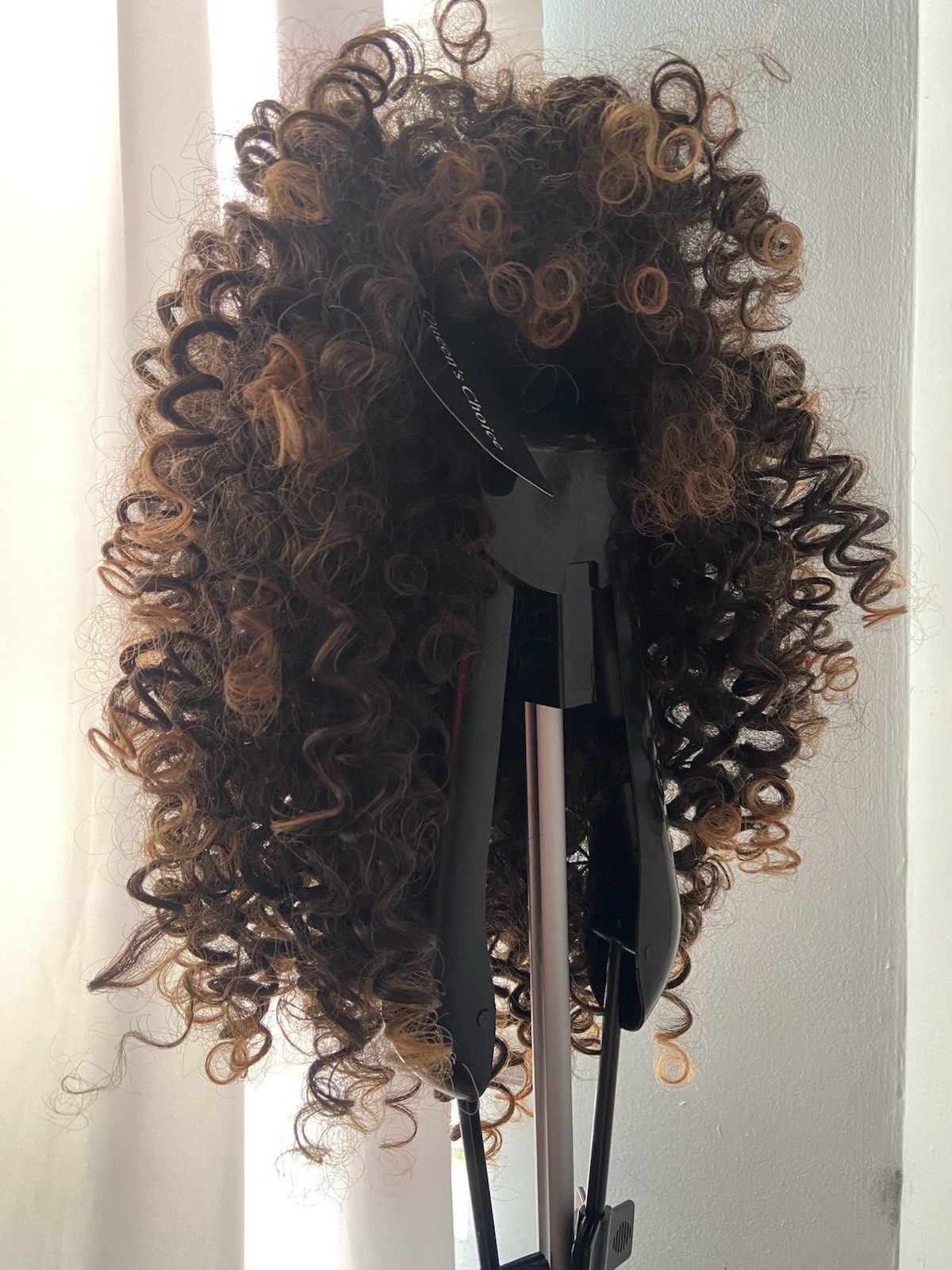 Queens Choice Wig Curls