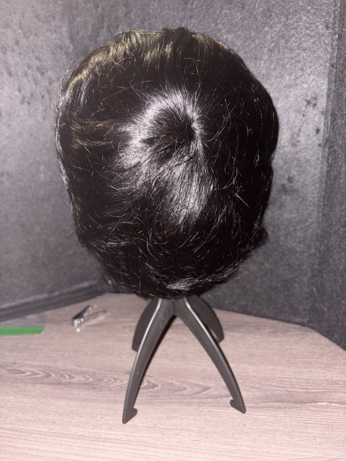 Clip-In Bun Hairpiece/Toupee Straight Black Classic Cap Women’s Adult