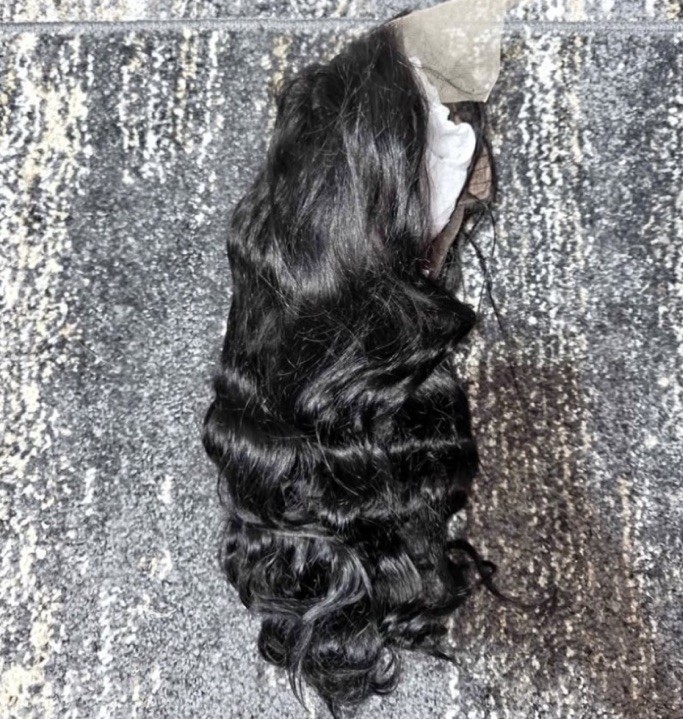 4×4 Lace Closure Wig 20” Glueless Body Wave Human Hair PrePlucked Natural Black
