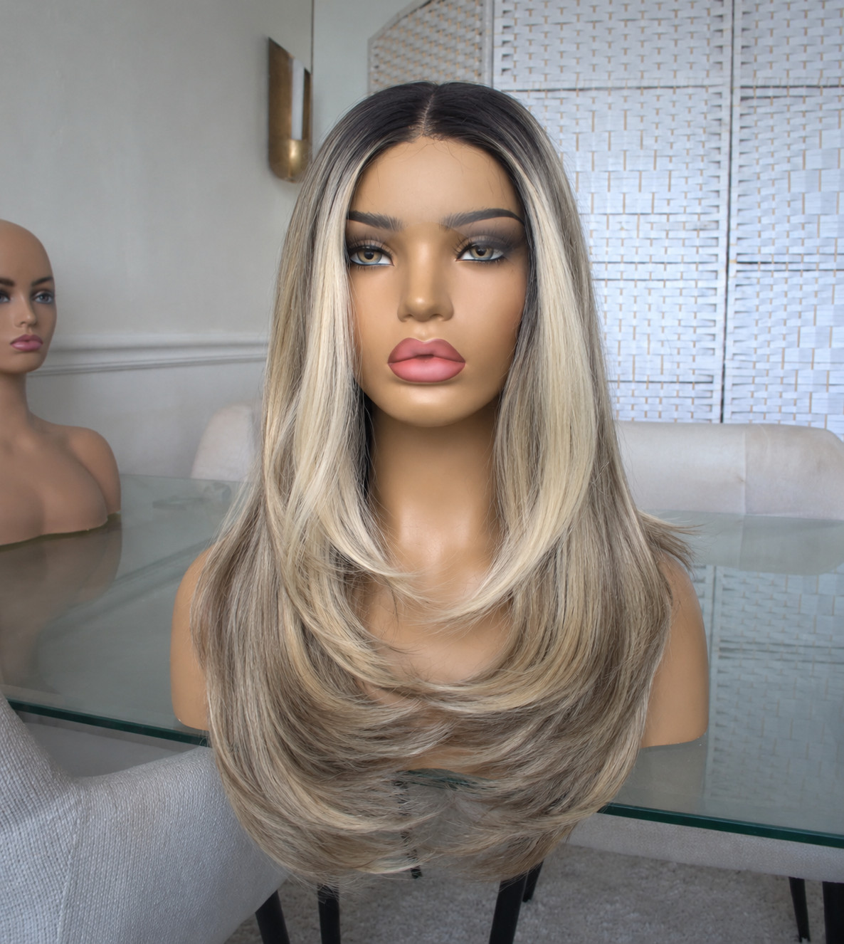✨ Luxe 24 Inch Lace Front Wig – Natuurlijk, Stijlvol & Onweerstaanbaar ✨