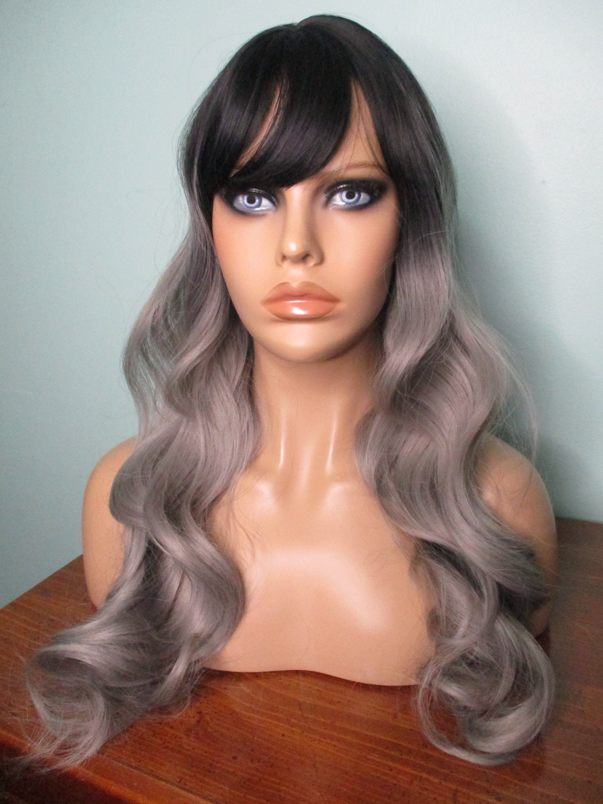 30″ violet gray and black ombre long wavy WIG – NEW – swept bangs