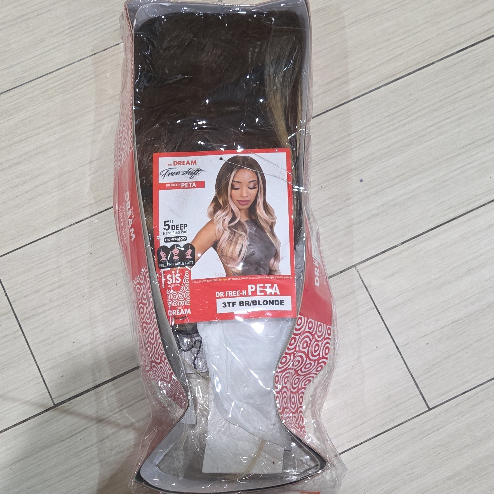Dream Free Part Synthetic Weft Hair Extension 5in Ombré Straight Brown/Blonde