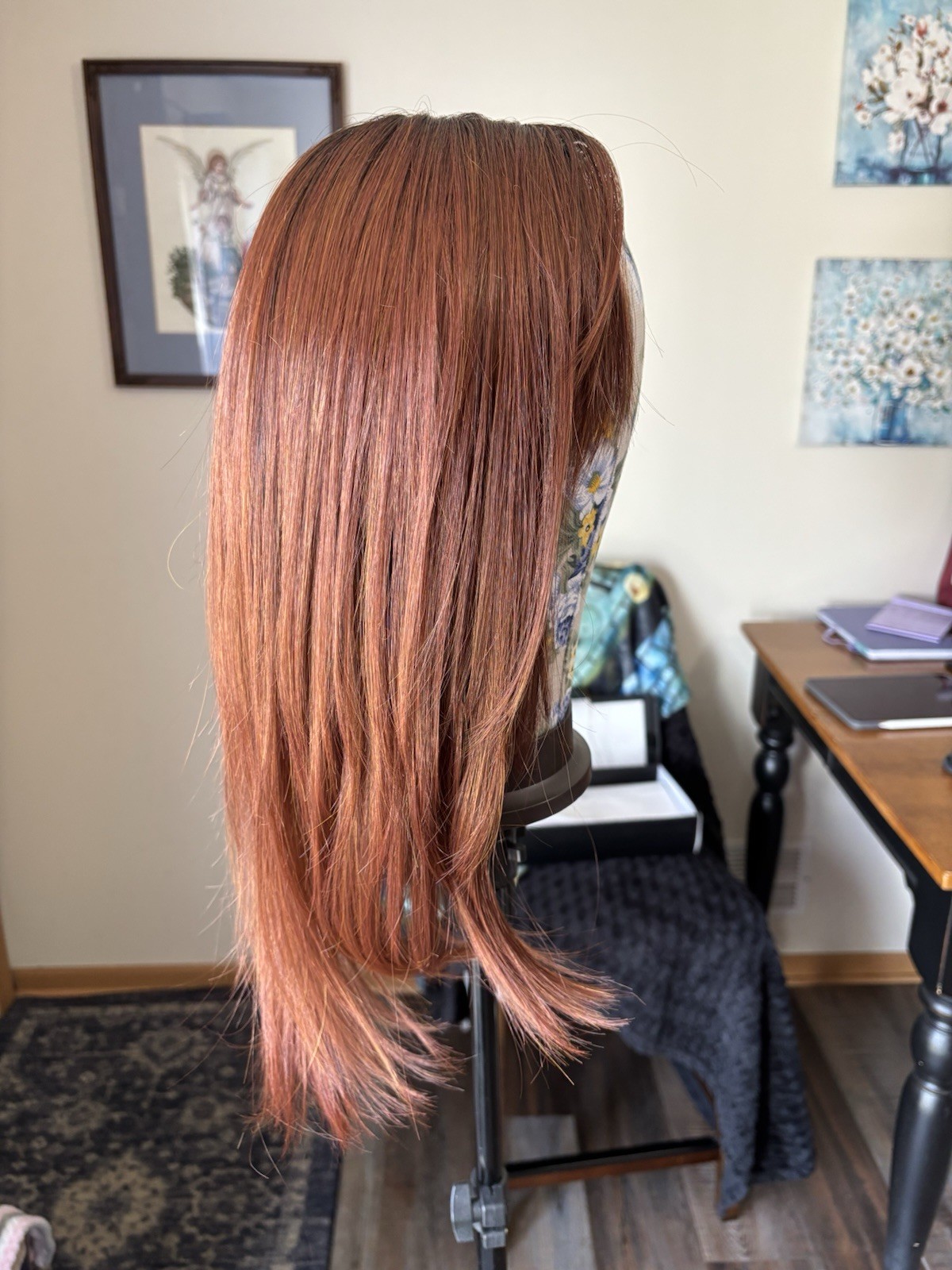 Belle Tress Tea Leaf Layer – Lace Front Hand Tied Wig: Size up to 23”/24” circ