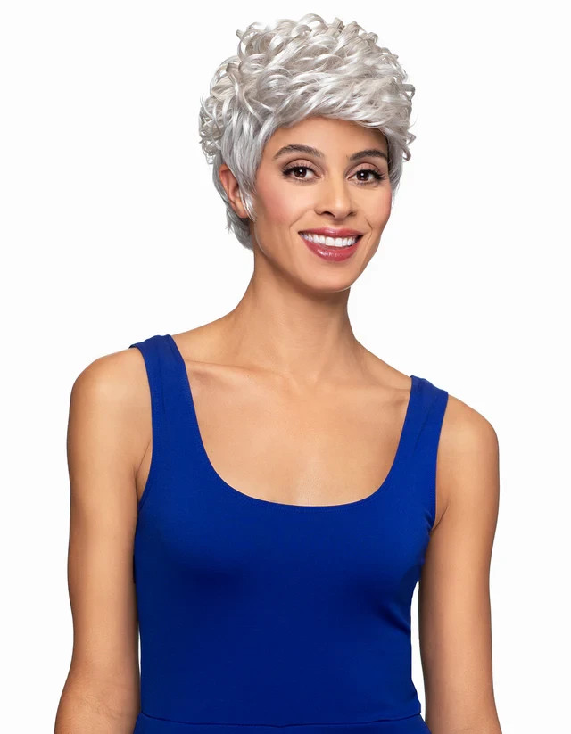 Foxy Silver AMY Wig, Stylish and Natural-Looking Synthetic Wig
