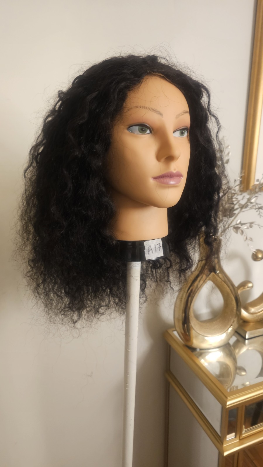 High-Quality Regular Top 18 To 20 ” Black Wavy 150% Virgin Human Hair Lace Wig