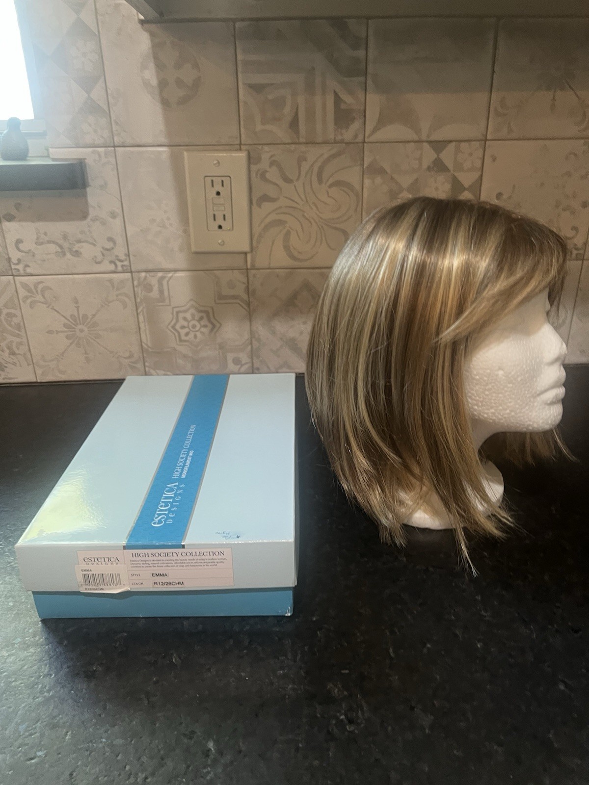 estetica designs High Society Collection Monofilament wig Emma – R12/26CHM