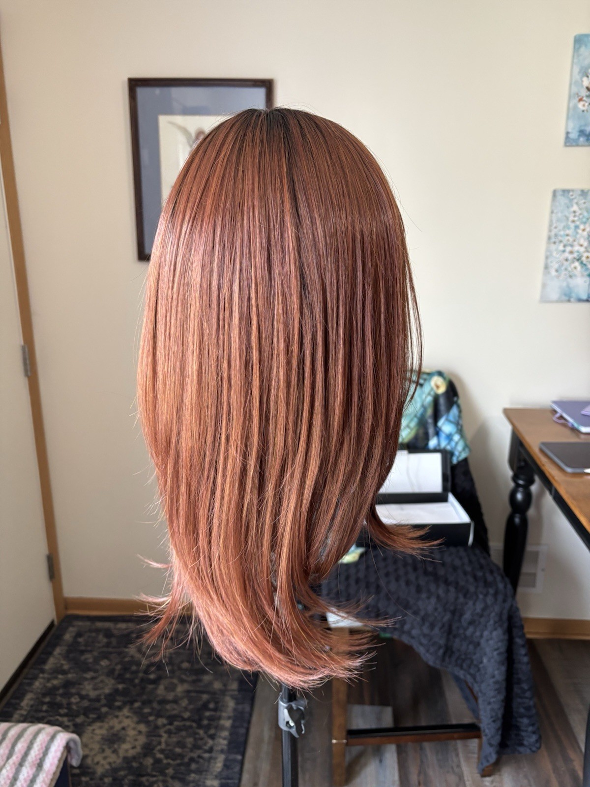 Belle Tress Tea Leaf Layer – Lace Front Hand Tied Wig: Size up to 23”/24” circ