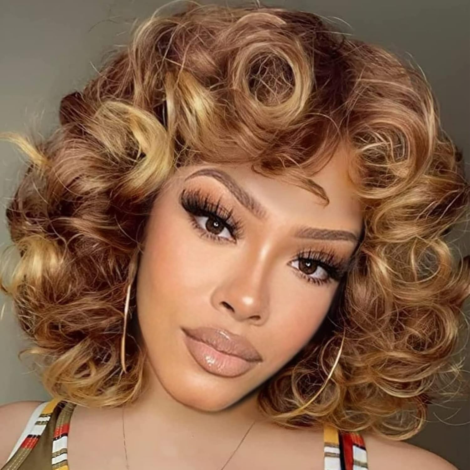 Short Afro Kinky Curl Wig with Bangs – 14-Inch Synthetic Beauty in Ombre Blonde