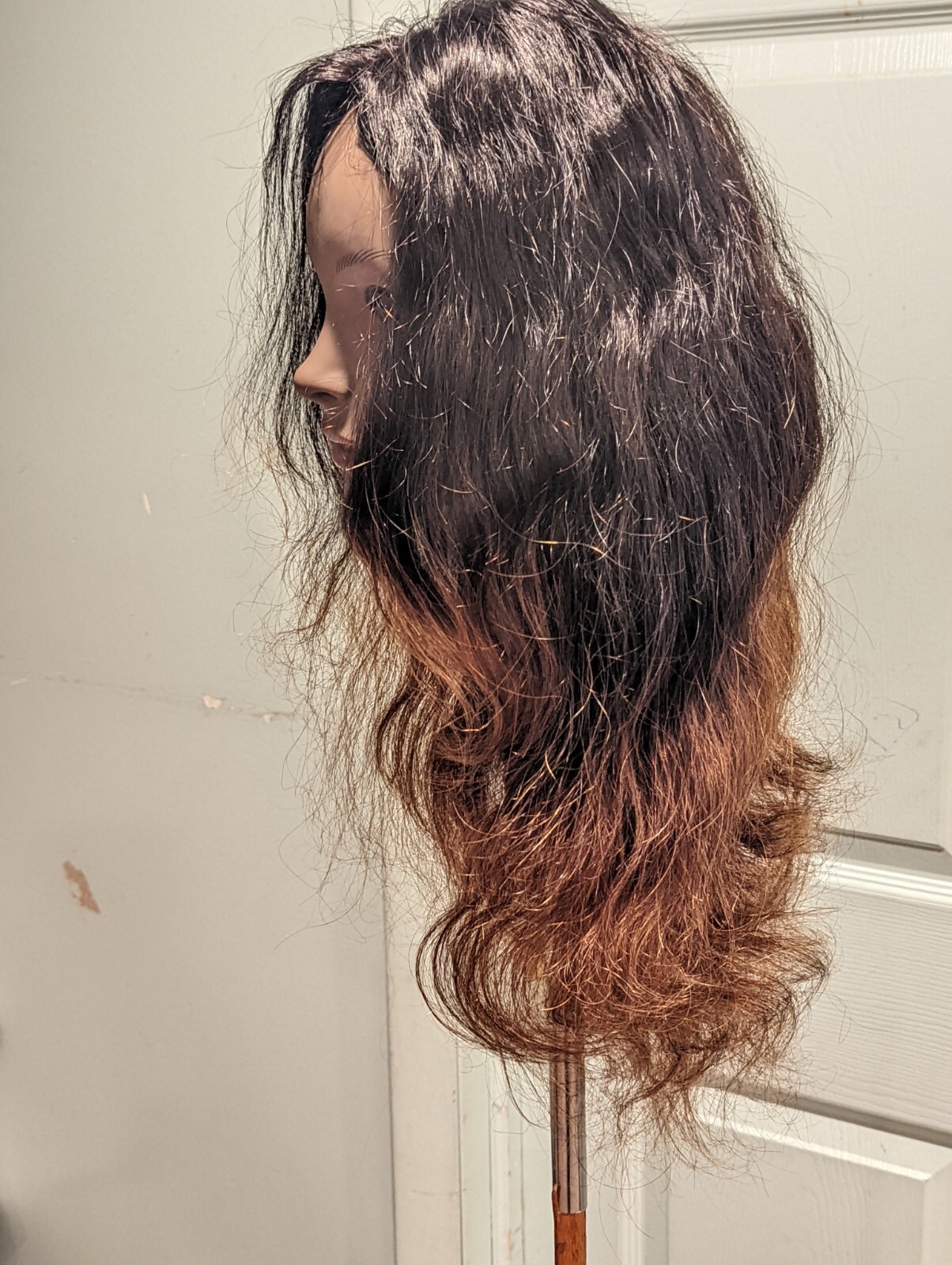 High Quality regular Top 22 to 24″ straight 100% Virgin Human Hair Lace Wig