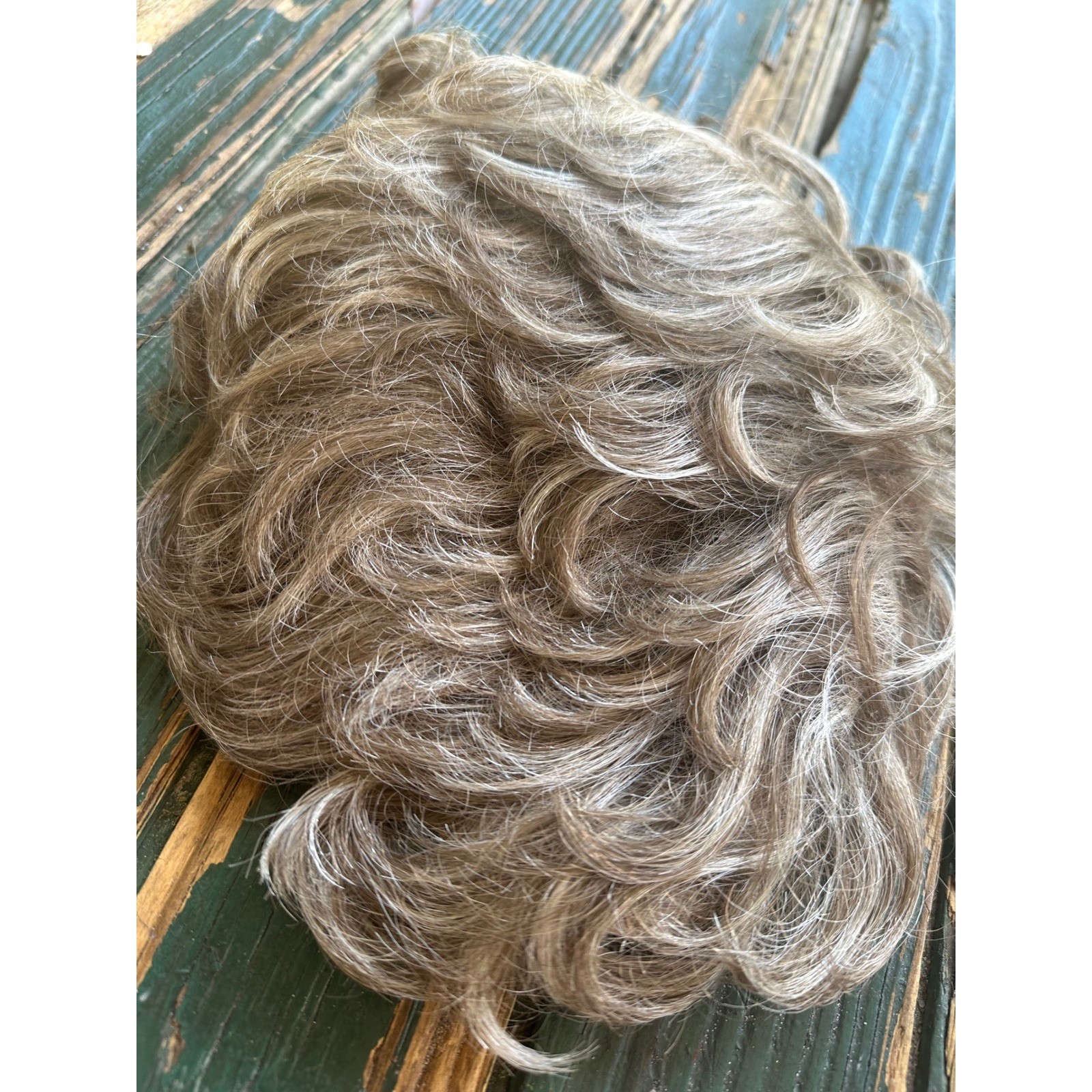 Salt and Pepper Curly Synthetic Wig Short Grey Brown RN48539 Modacrylic Fiber