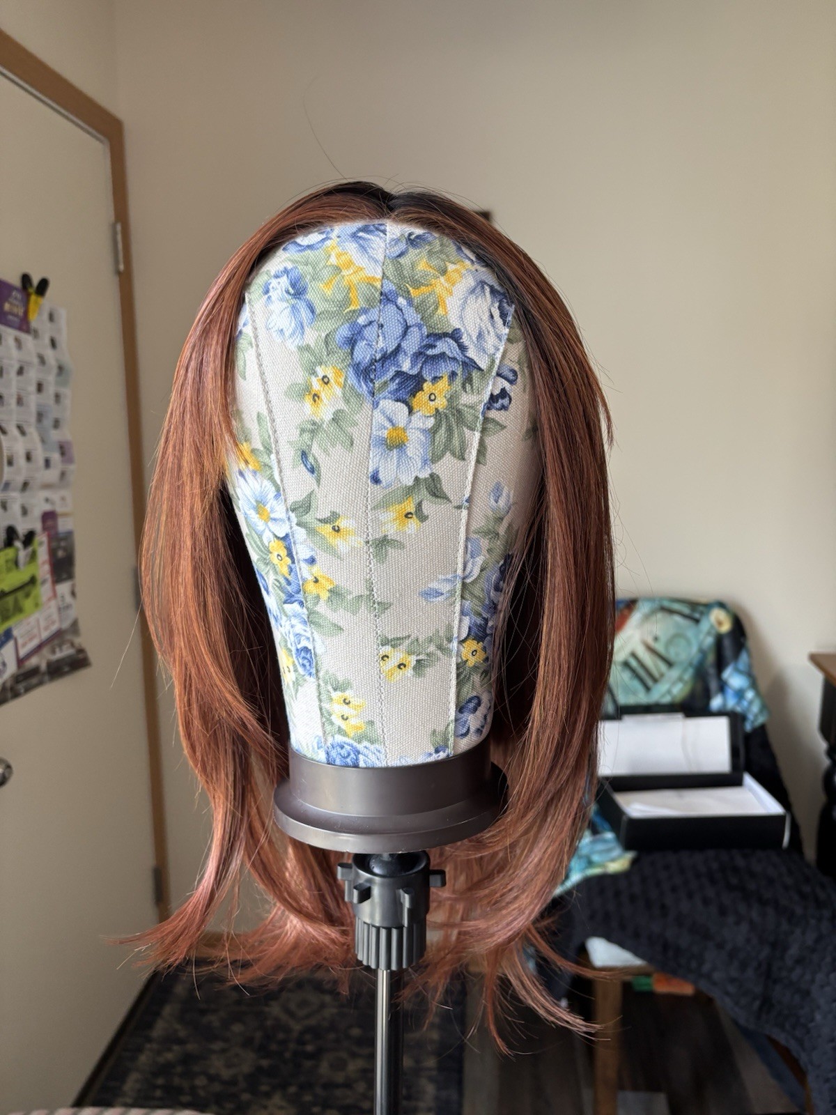 Belle Tress Tea Leaf Layer – Lace Front Hand Tied Wig: Size up to 23”/24” circ