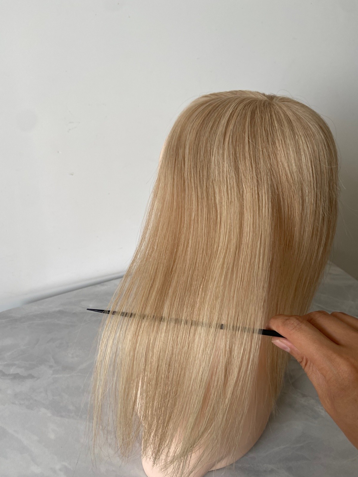 100% HUMAN HAIR CLIP IN 3X5 MONO TOPPER HONEY BROWN W/BLONDE HIGHLIGHTS 14″ 16″