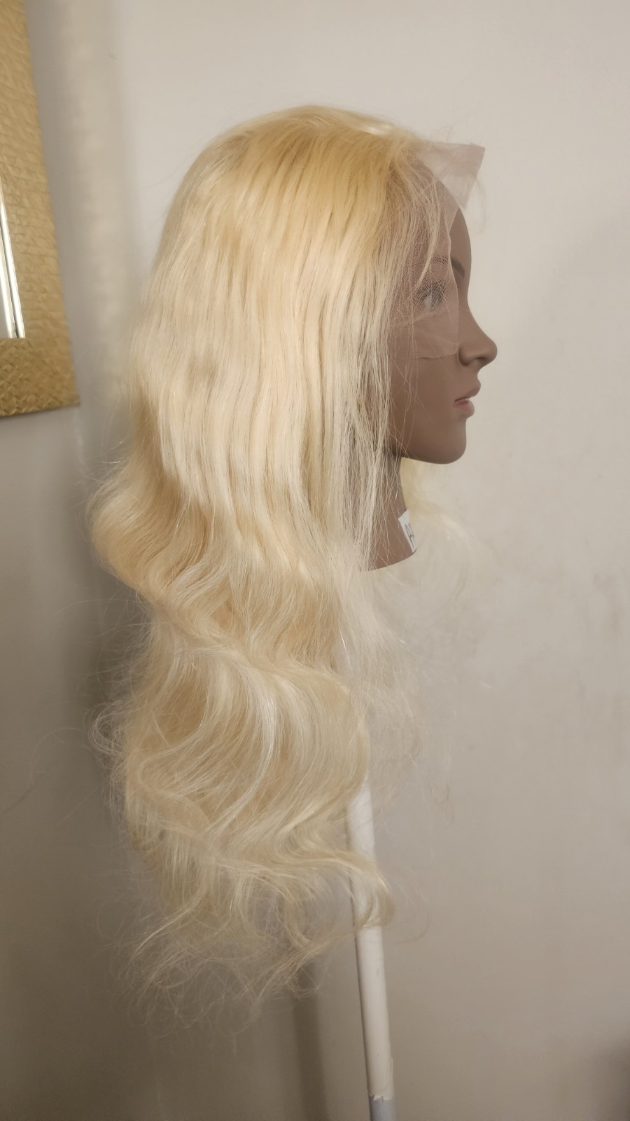 New High Quality regular Top 28″ straight 100% Virgin Human Hair Lace front Wig