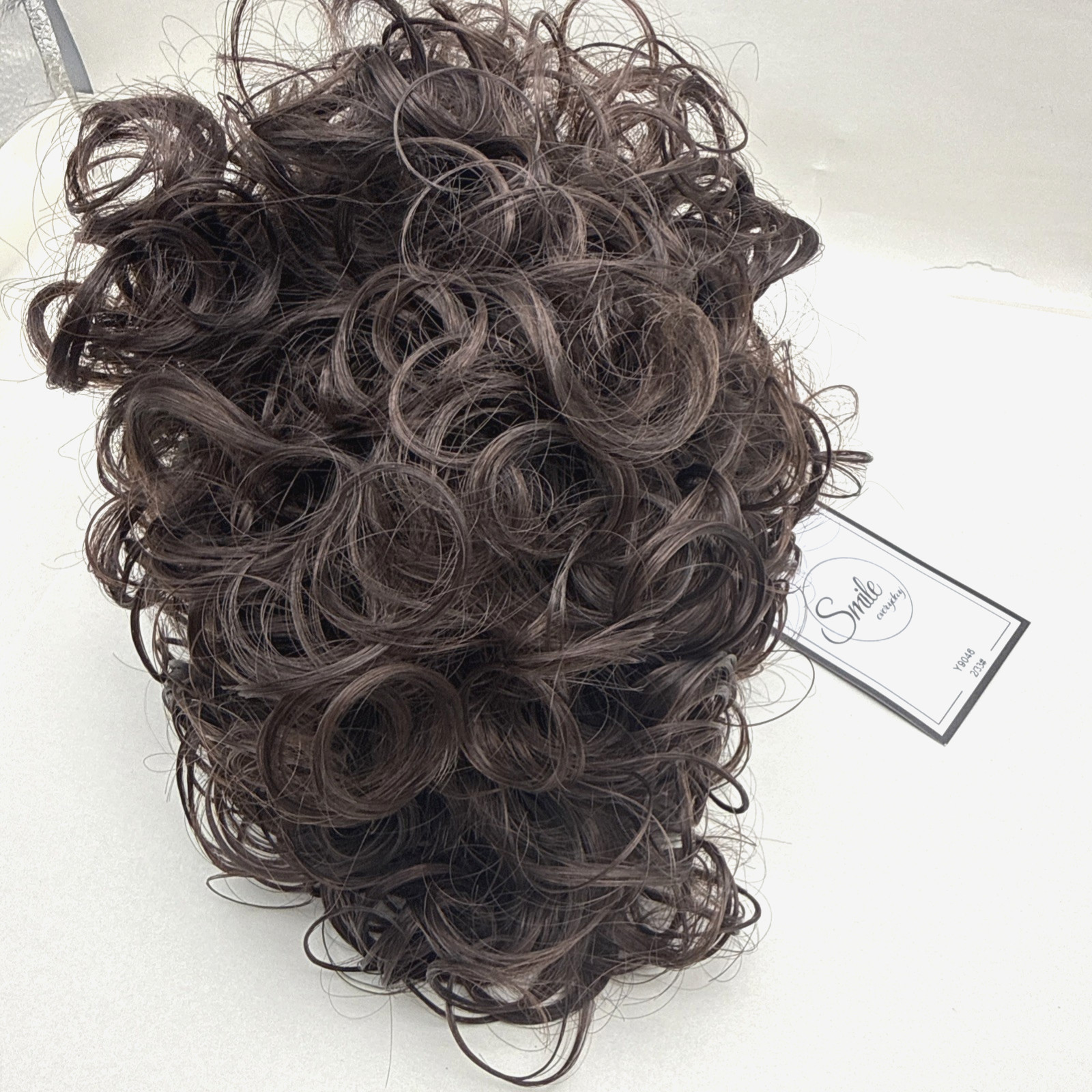 Baruisi Short Curly Wavy Blonde Brown Wigs For Women Natural Looking Synthetic..