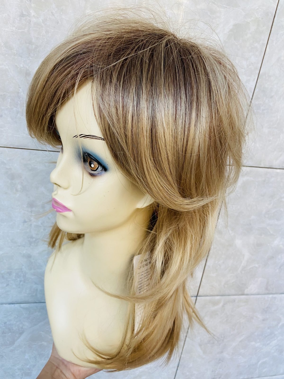 Medium Length Blonde Mix Straight Synthetic Hair Wigs Super Soft Natural Fashion