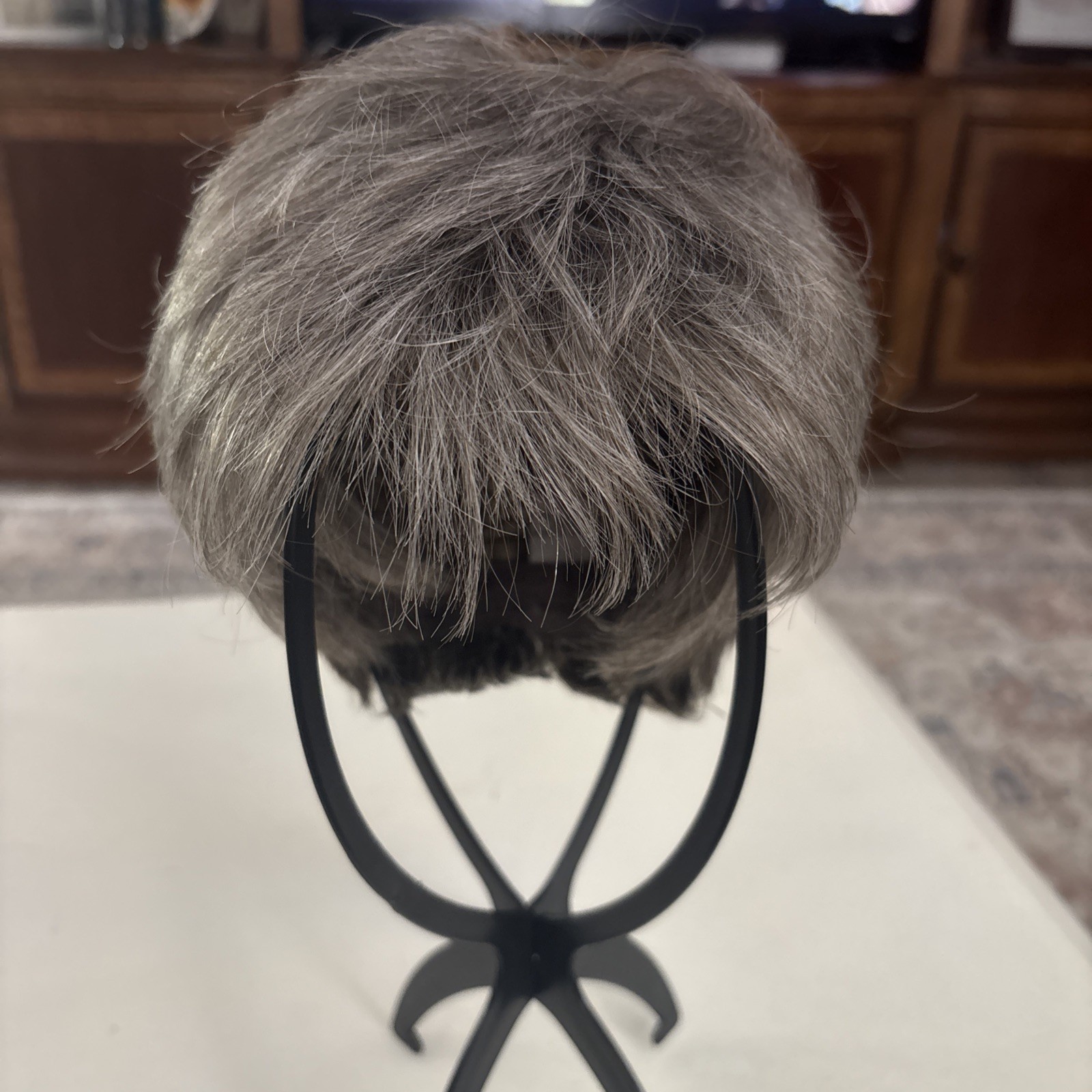 Short Layered Synthetic Wig Brown/Gray Classic Cap