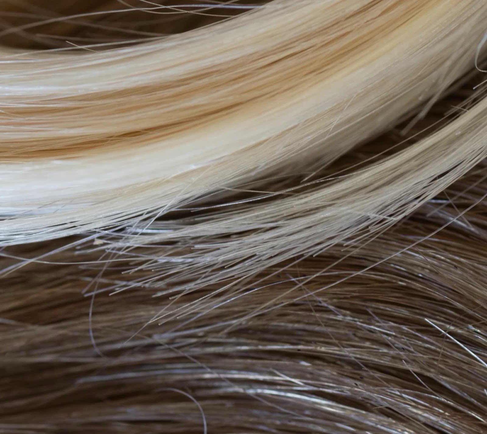 CHRISTIAN REMY TANYA 16” 140G PRO-SEAM CLIP HAIR EXTENSIONS MILKYWAY BALAYAGE”