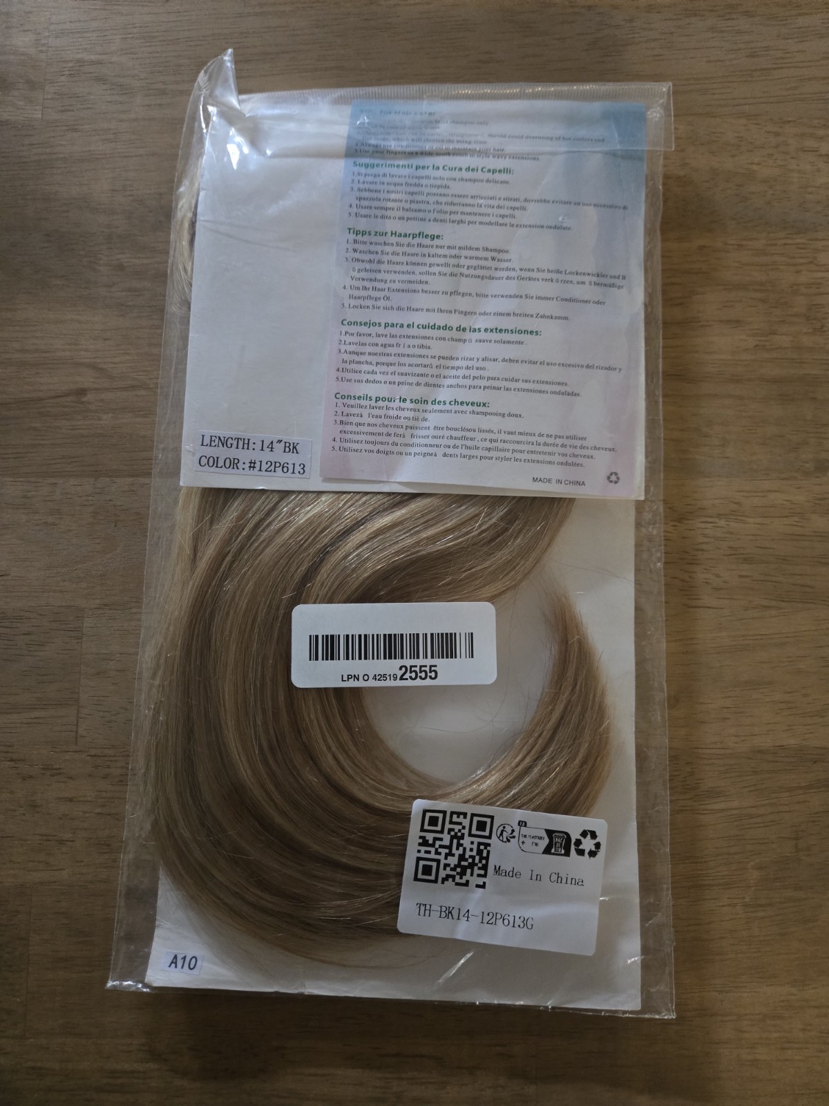 Sego Ponytail Extension Human Hair Clip/ 14 In. 80g. Golden Brown & Bleach Blond