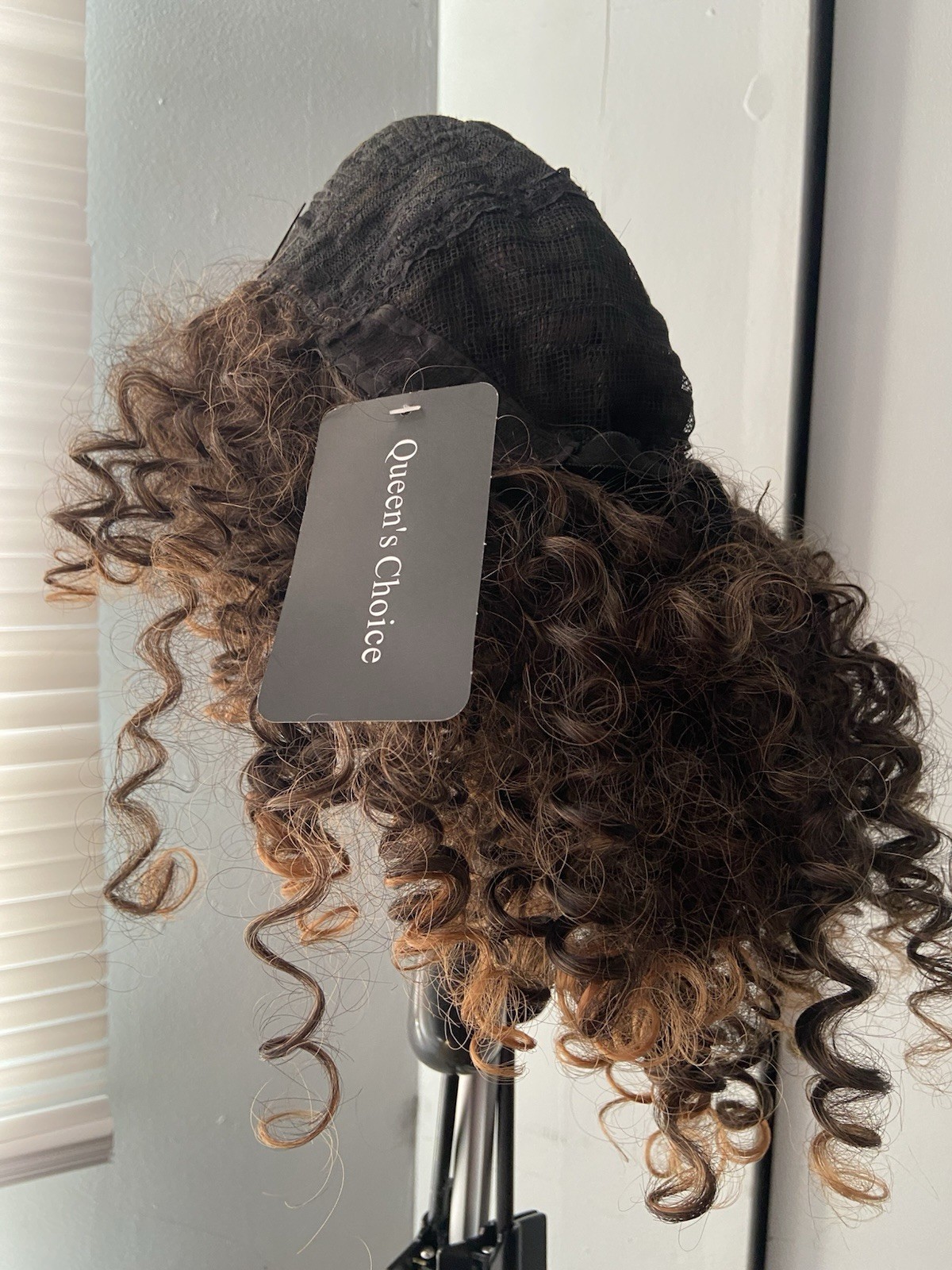 Queens Choice Wig Curls