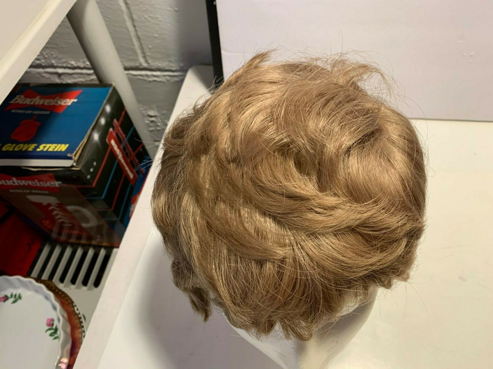 100% KANEKALON BLONDE WIG WHOLE HEAD SHORT LENGTH WIG SHAG HAIR