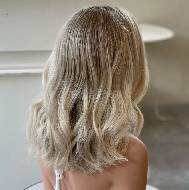 Low Density Hair Wig | Blonde Layered Short Straight