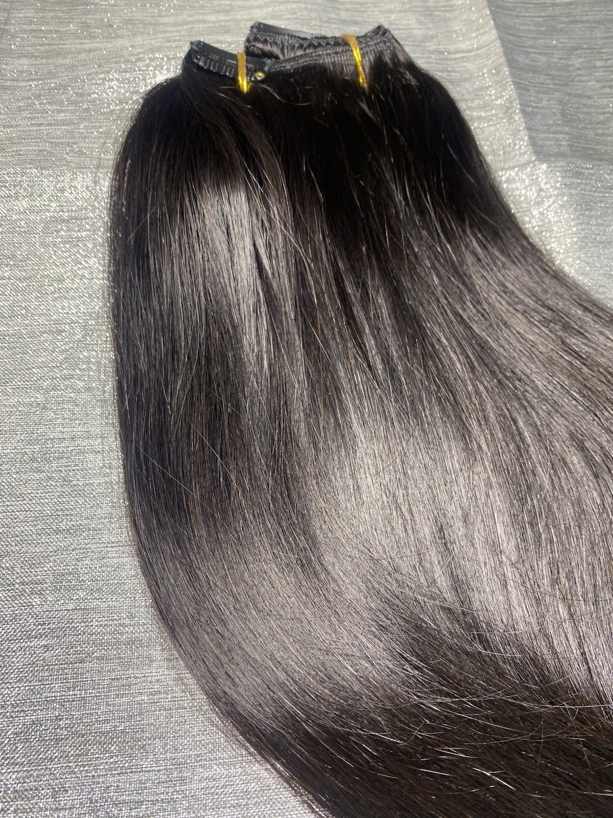Sunya 18″ Double Weft Clip In Human Hair Extensions 1B Natural Black 8Pcs 120g
