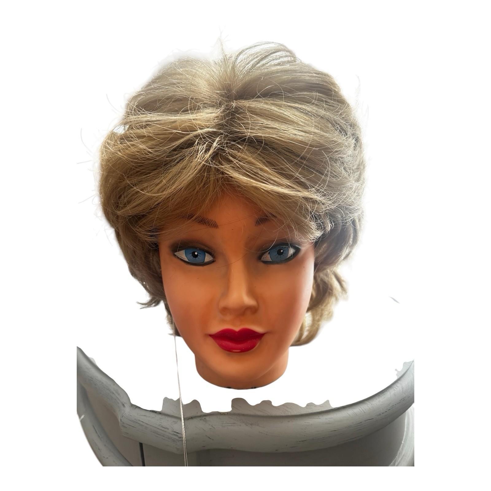 Revlon Reflections Wig Acclaim In Color 26R Medium Blonde