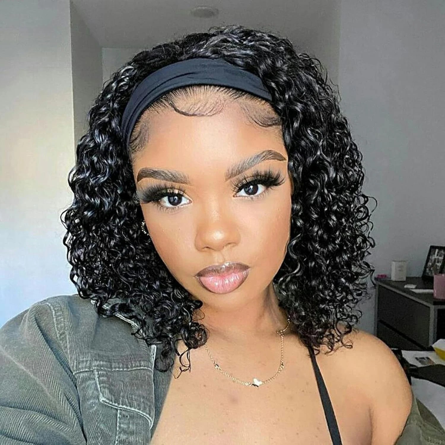 Versatile 10 Inch Deep Wave Headband Wig – Includes Wig Cap & Accessories