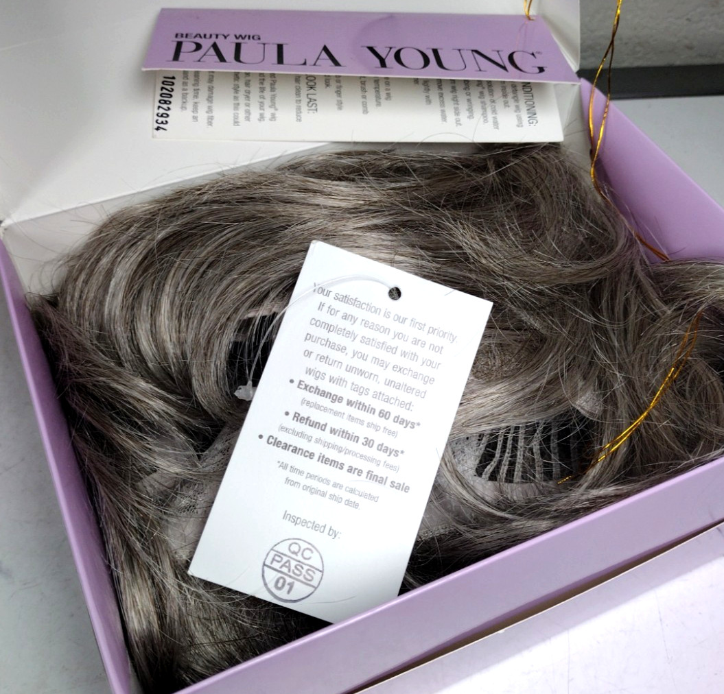 Paula Young Wig Silver “Beth” Easy-Care Synthetic Materials Made in Japan w Tags