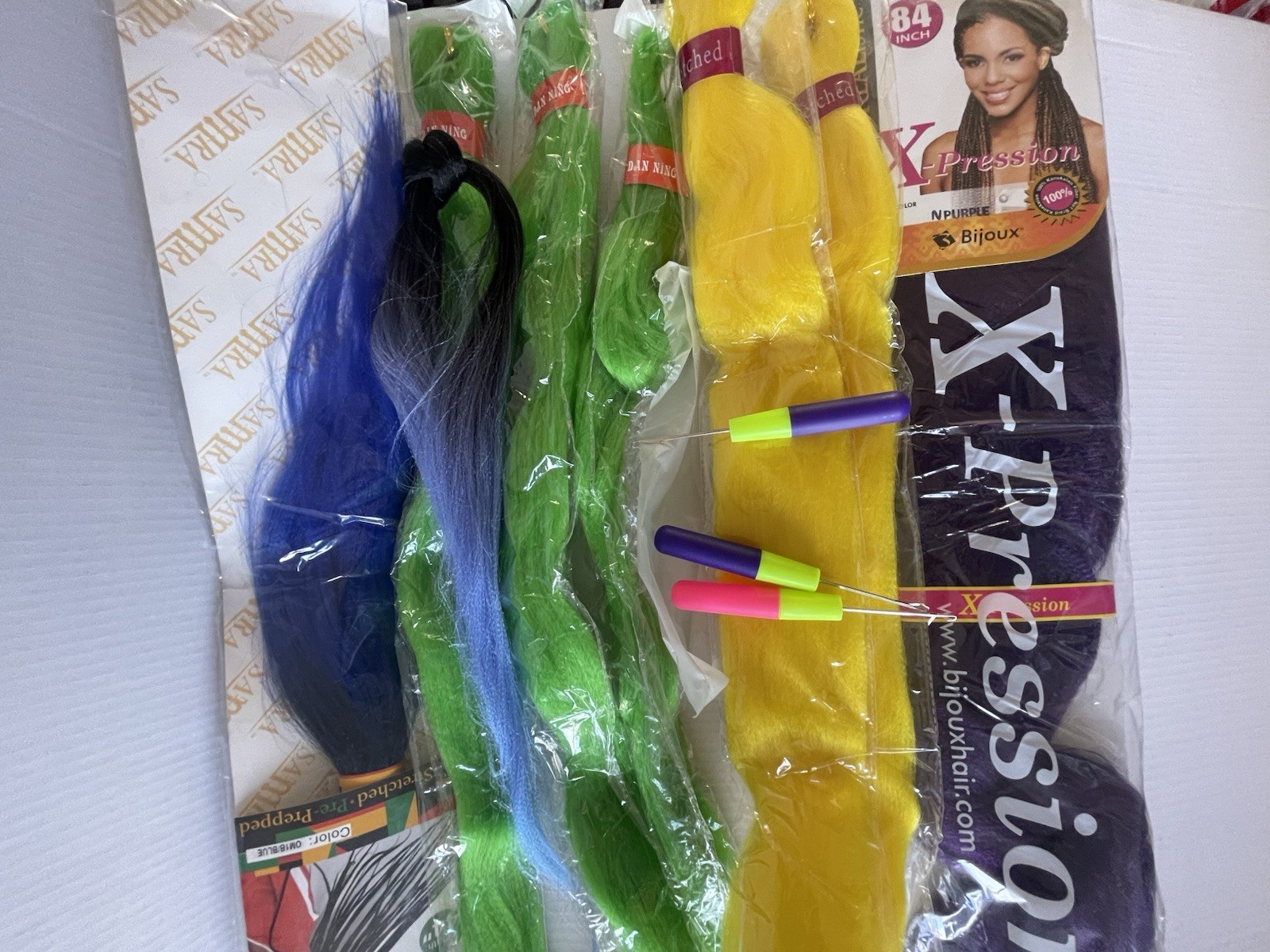 synthetic braiding hair 11 Different Colors In Good Condition!!