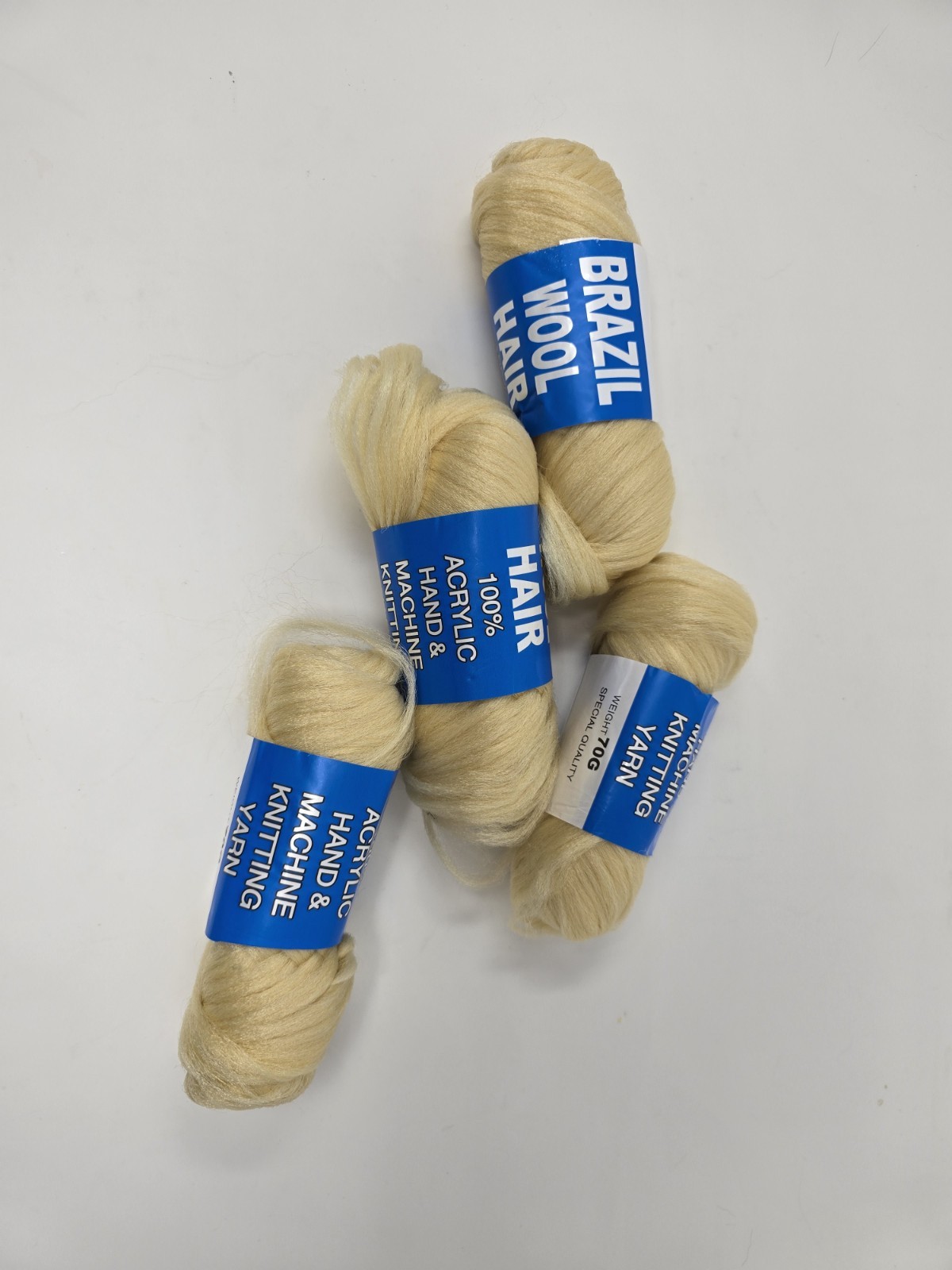 Brazil Brazilian Wool Hair Yarn for Braiding and Weaving 70G (5) 4 BEIGE 1 BROWN