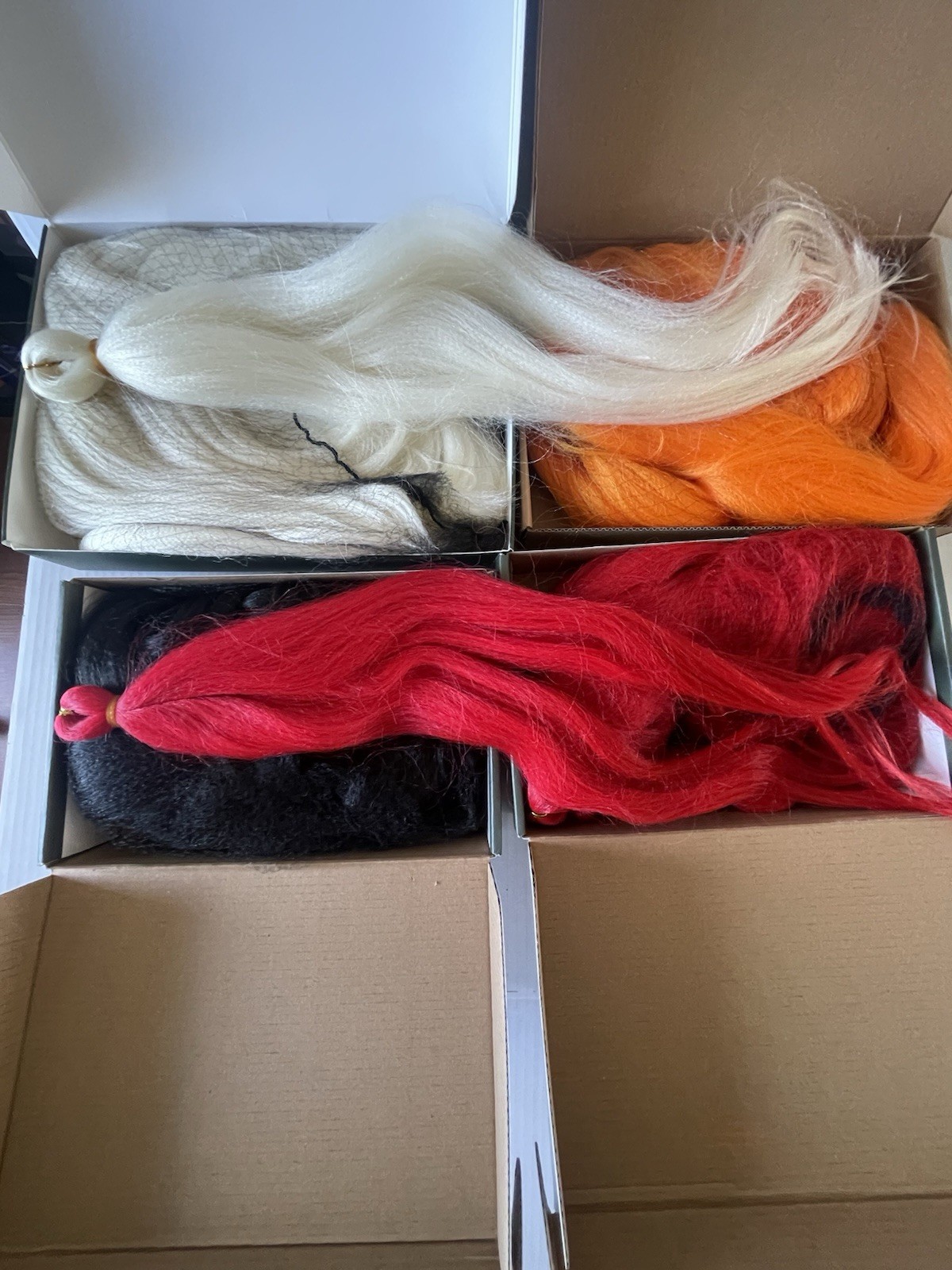 synthetic braiding hair 11 Different Colors In Good Condition!!