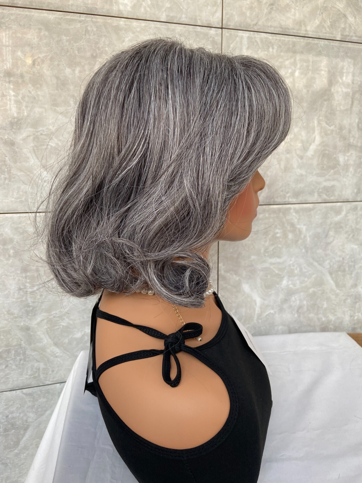 Short Bob Salt And Pepper Hair Synthetic Hair Wigs Women Soft Natural