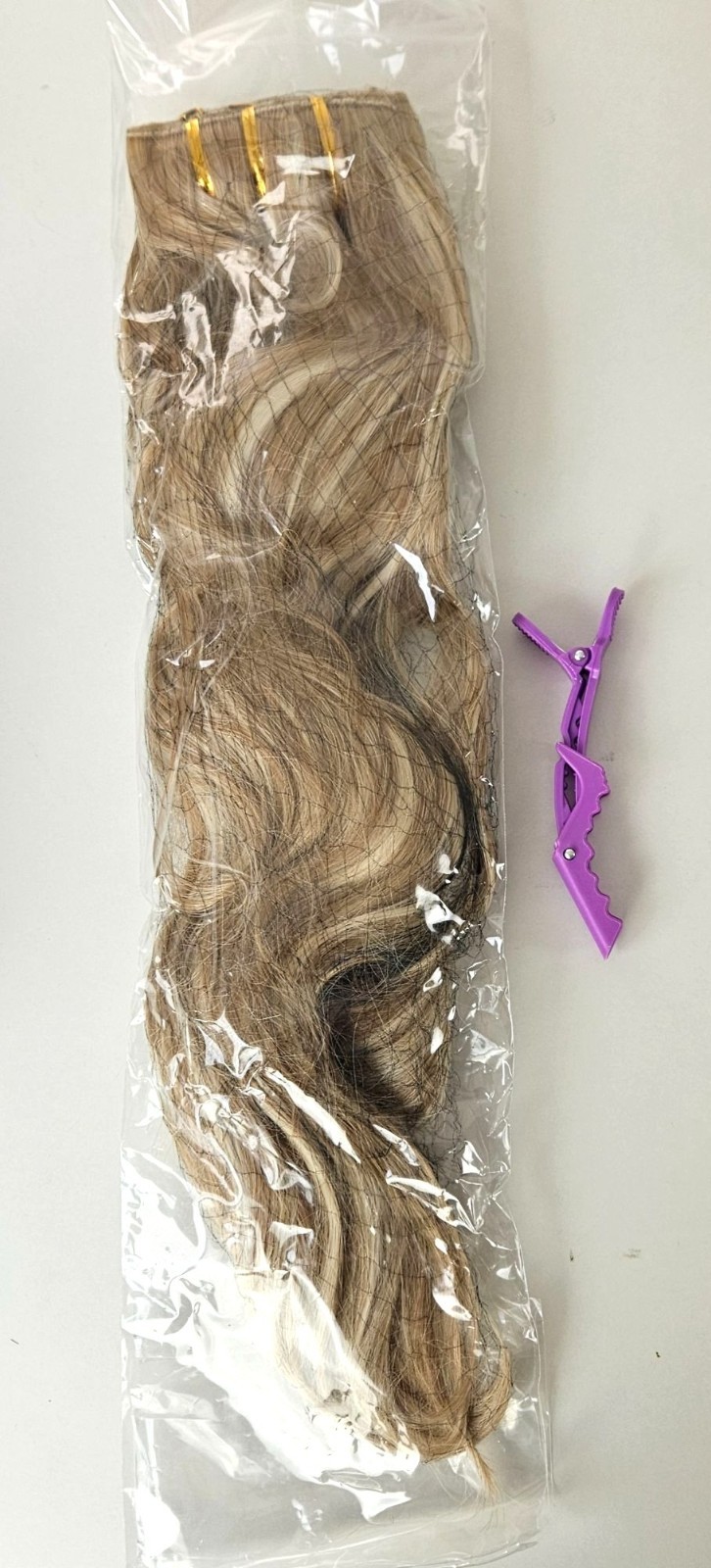Vigorous Womens Clip In Hair Extensions 20″ Blonde Mix Bleach Blonde Long Wavy