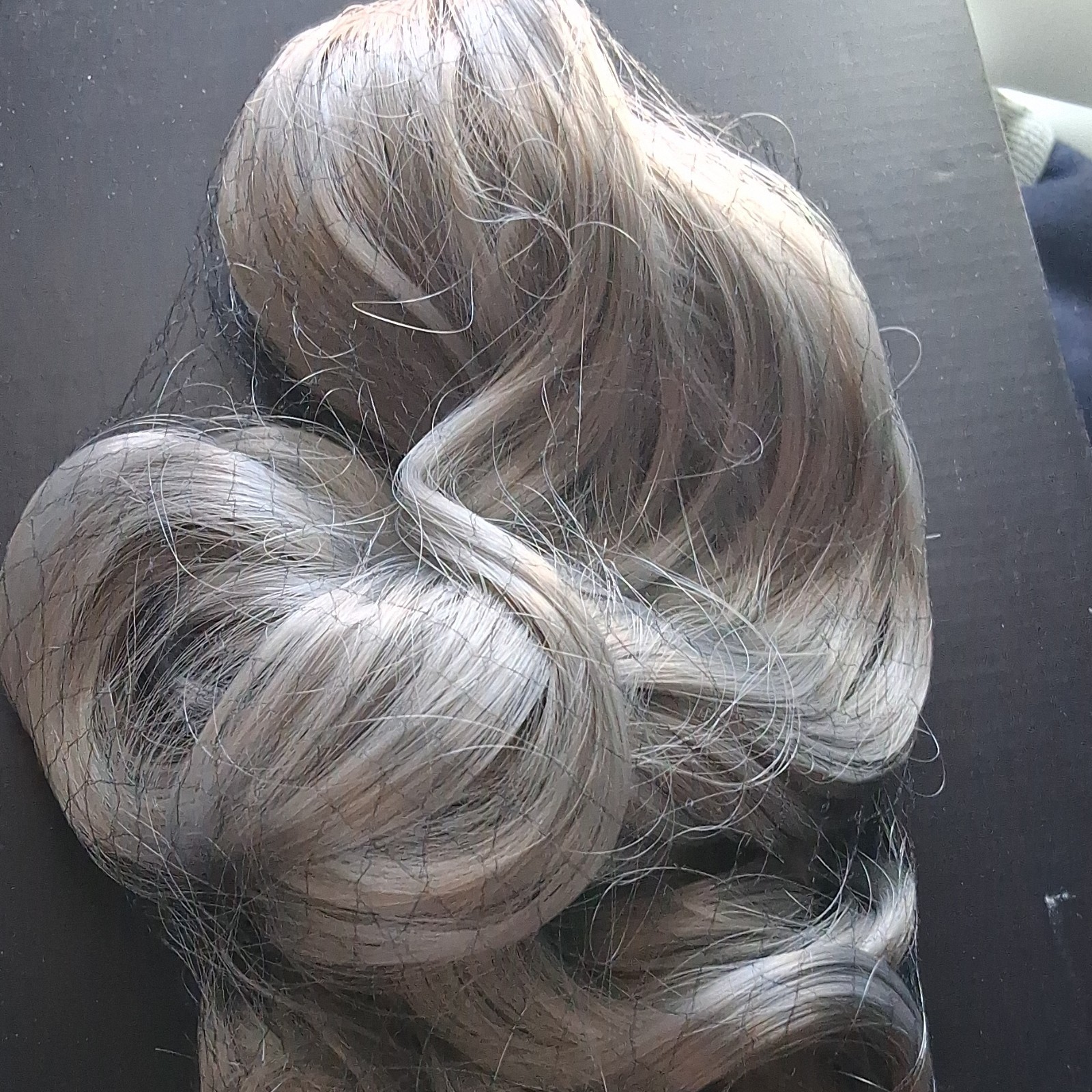 Ash Blond Gray Wavy Synthetic Claw Clip Hair Extension 21-30in for Women