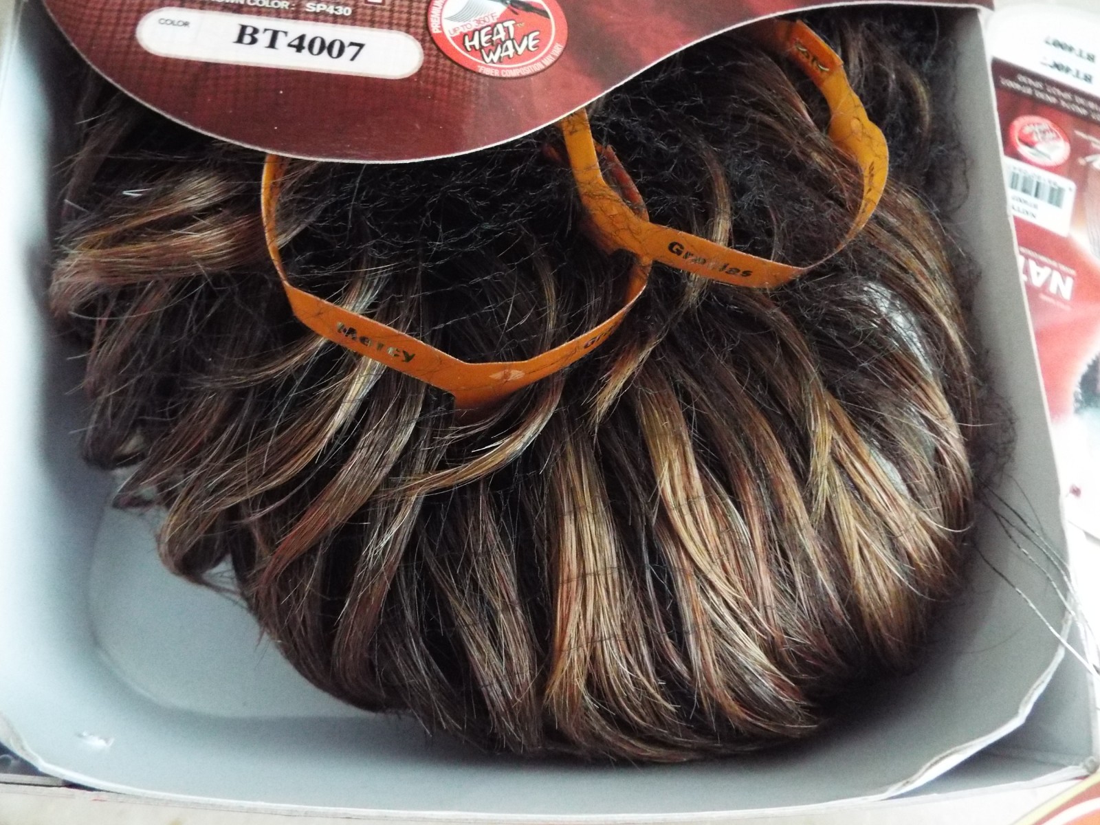 VANESSA PREMIUM SYNTHETIC FASHION WIG – NATTY BT4007