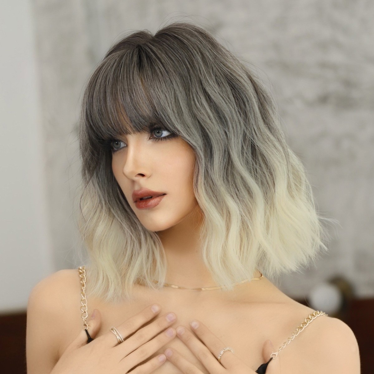 Short Curly Wig White Balayage Ombre with Bangs Japanese Korean Style Natural