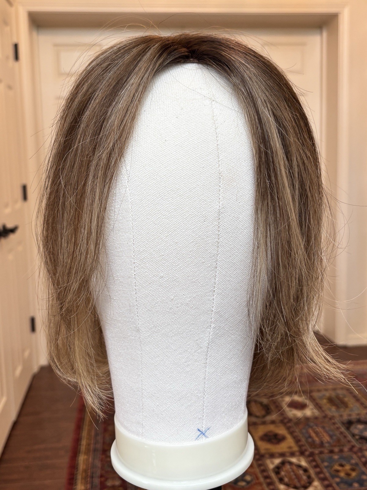 Lauren Ashtyn Adele 12” custom color. 100% European Remi hair. Good condition.