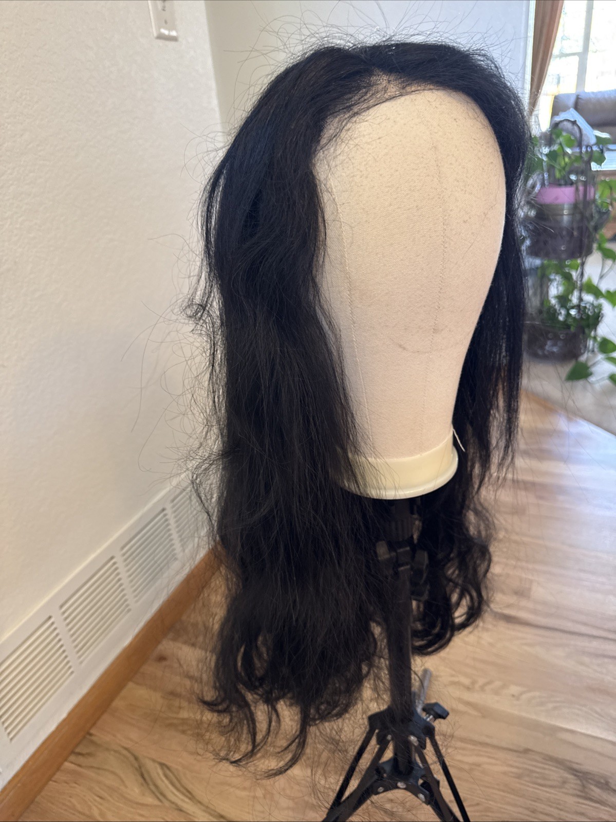 602 Beautiful 28” Human Blend Lace Front Very Soft Black Wavy